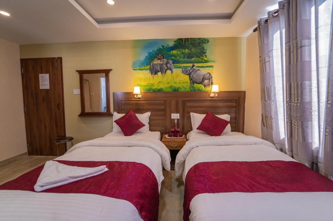 Hotel Royal Image Pokhara Dış mekan fotoğraf