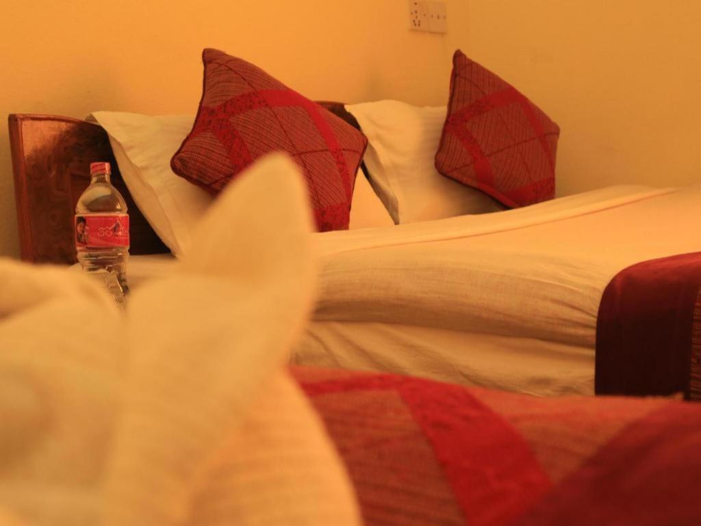 Hotel Royal Image Pokhara Dış mekan fotoğraf