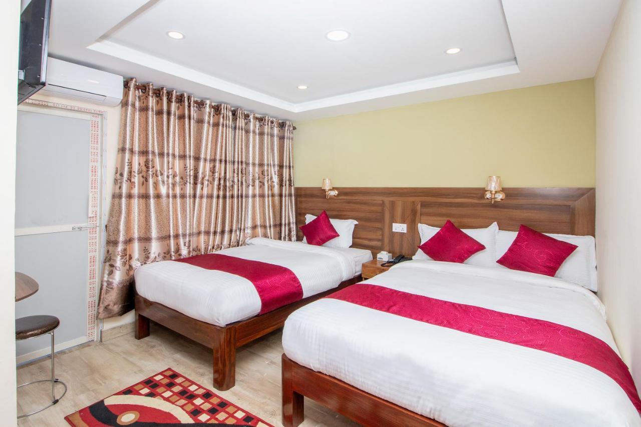 Hotel Royal Image Pokhara Dış mekan fotoğraf